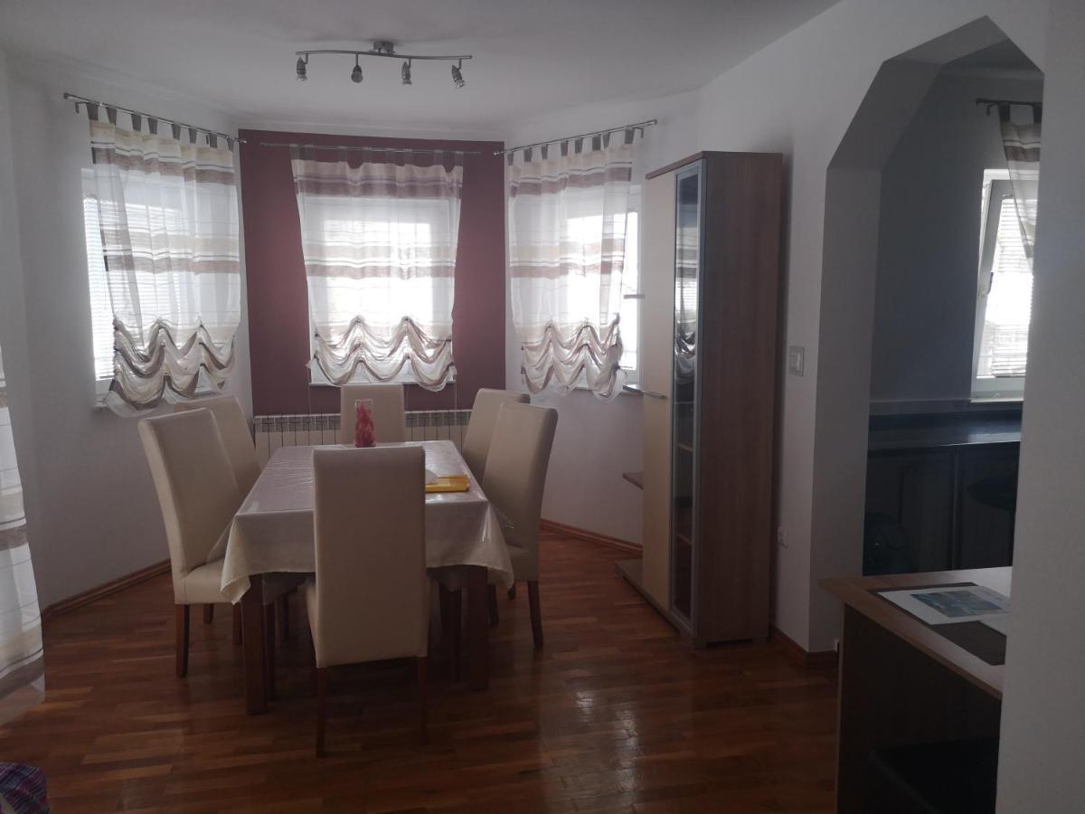 Apartment Igor - Holiday Home Ostarije Extérieur photo
