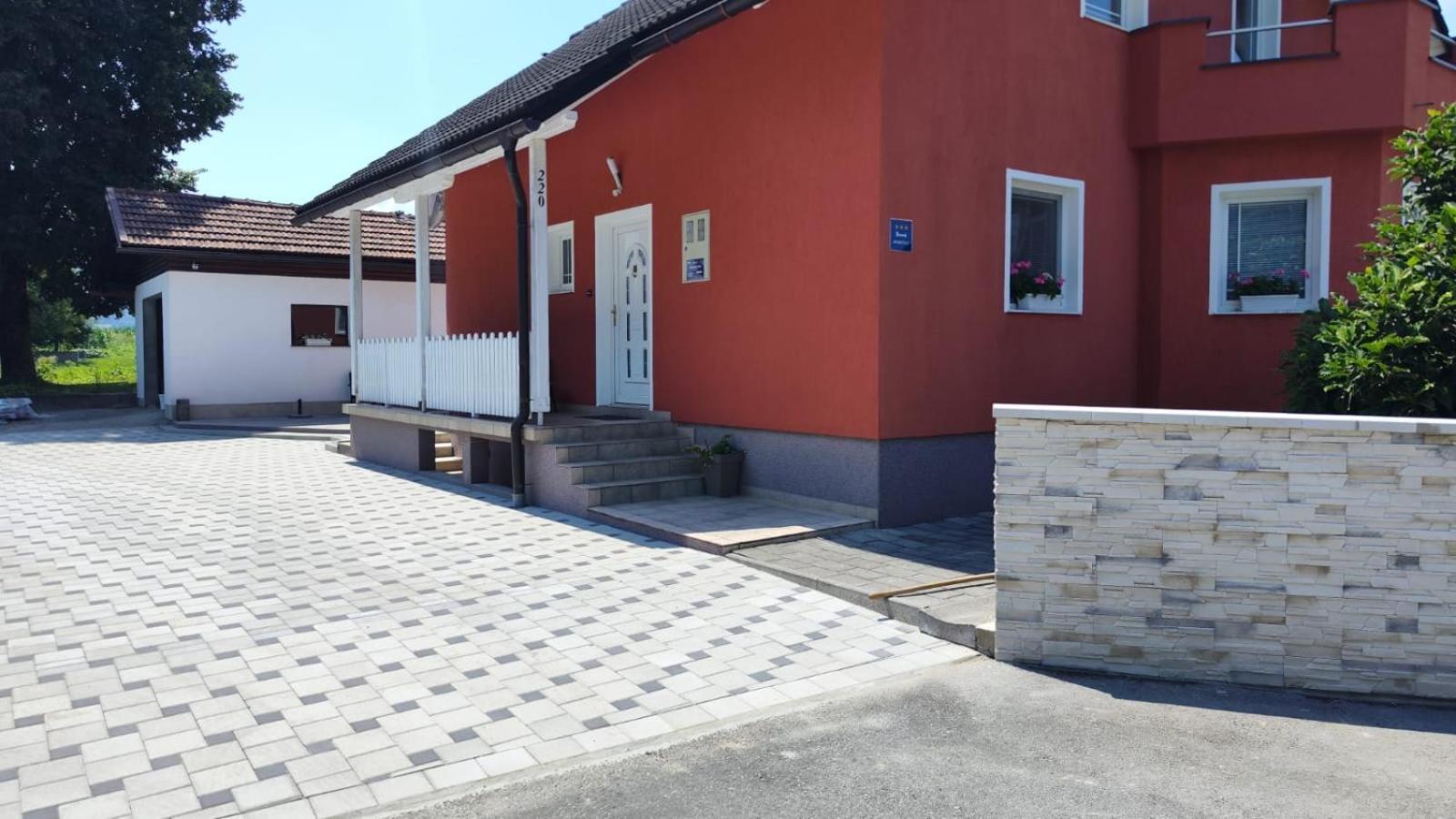 Apartment Igor - Holiday Home Ostarije Extérieur photo