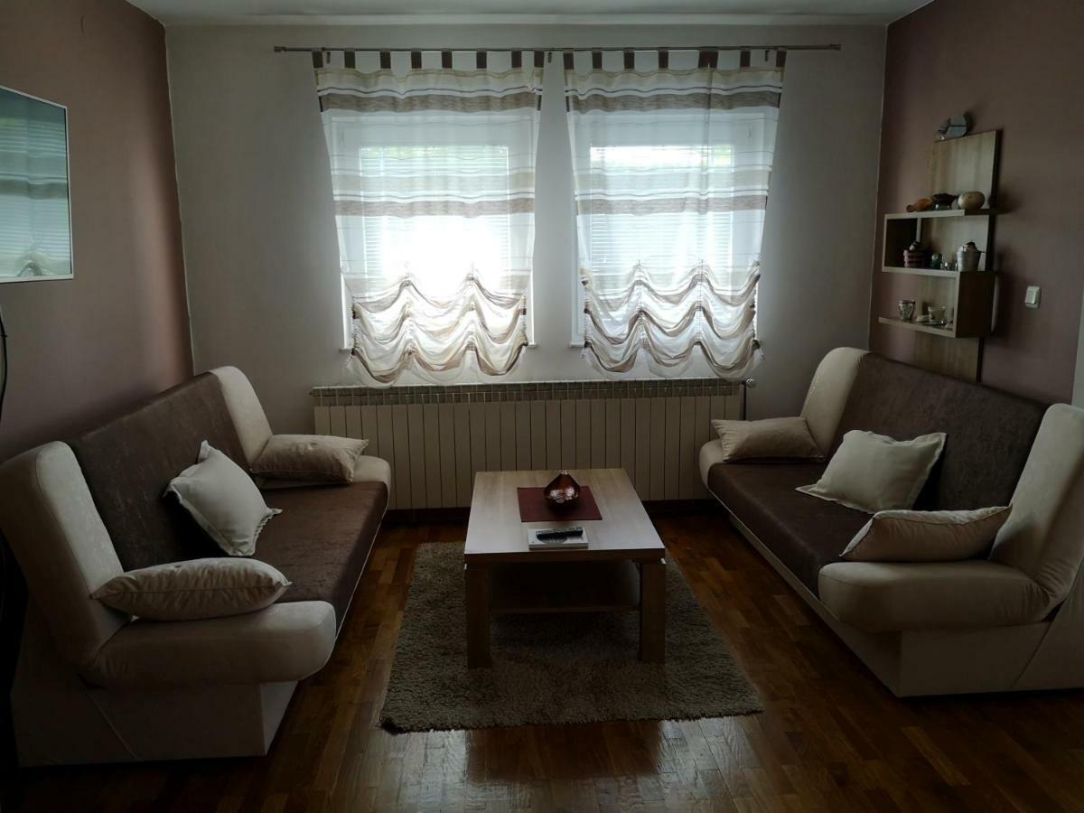 Apartment Igor - Holiday Home Ostarije Extérieur photo