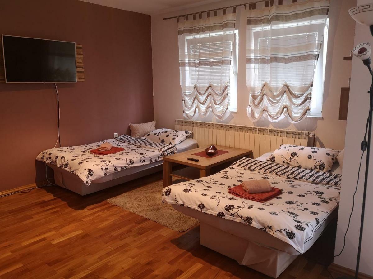 Apartment Igor - Holiday Home Ostarije Extérieur photo
