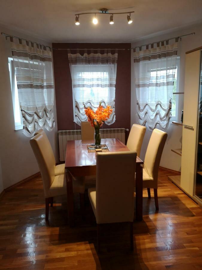 Apartment Igor - Holiday Home Ostarije Extérieur photo